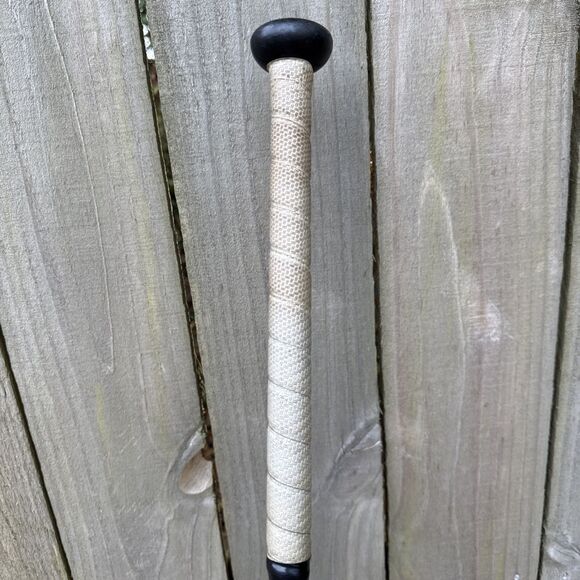 DeMarini Prism+ Softball Bat 30/20 -11 PZS-21 | DeMarini NVS NEXXUM 30/22 -10 - Picture 8 of 16